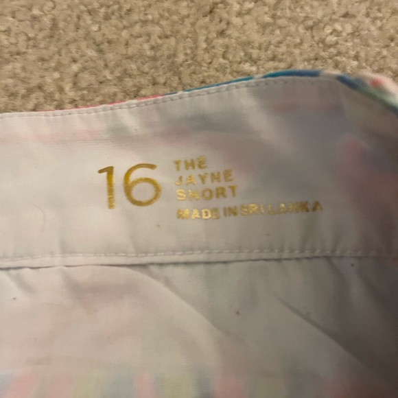 Lilly Pulitzer Jayne short - Picture 3 of 4